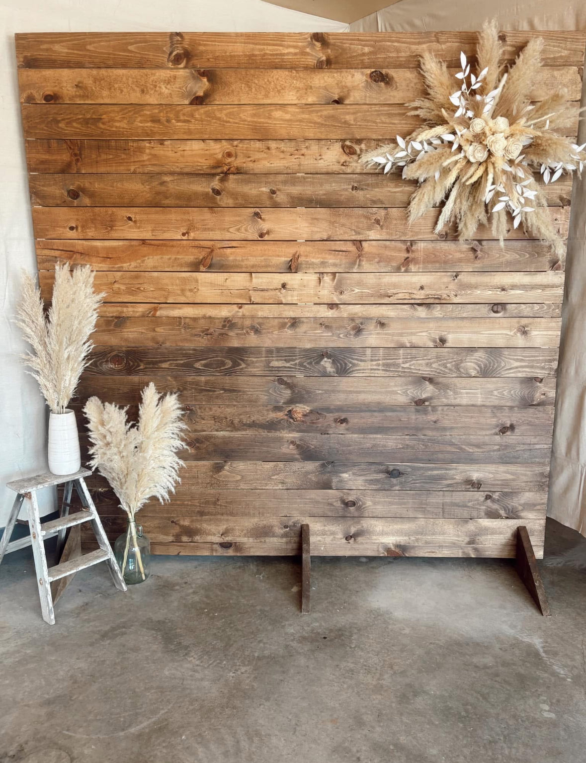 WOOD BACKDROP