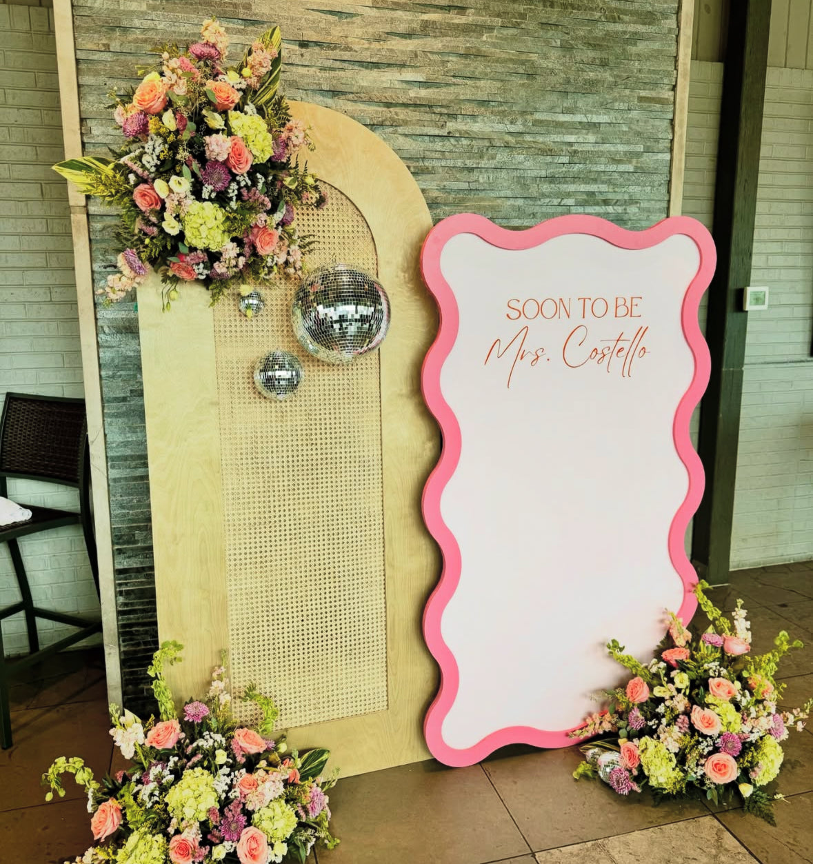 WAVY - RECTANGLE BACKDROP