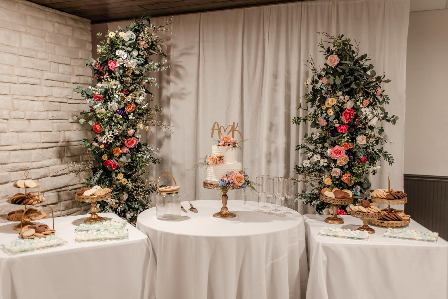 FLORAL ARCHES - CUSTOM